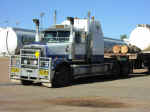 road_train-03.jpg (62768 bytes)