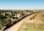 road_train-10.jpg (61505 bytes)
