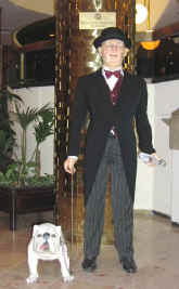 Pc130279.jpg (43272 bytes)