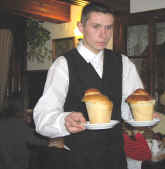 Pc030235.jpg (57385 bytes)