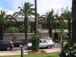 embassy02.jpg (88917 bytes)