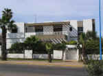 homes04.jpg (74363 bytes)