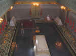 mausoleum10.jpg (70224 bytes)