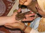 henna06.jpg (63235 bytes)